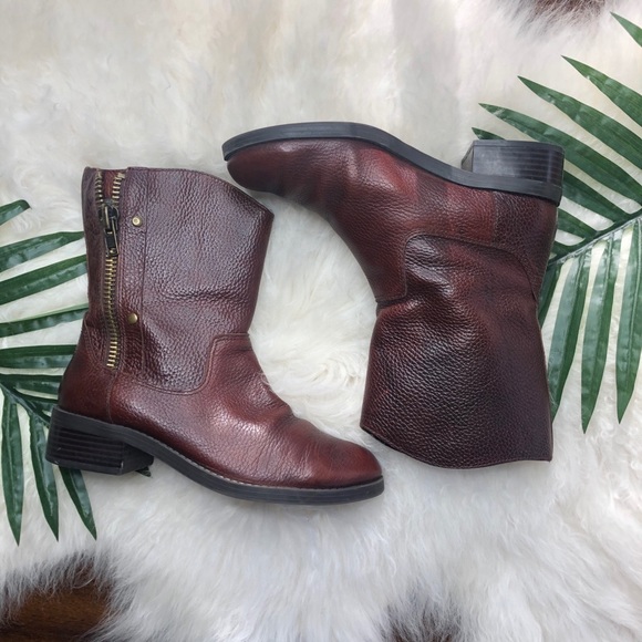 Jessica Simpson Shoes - Jessica Simpson brown/auburn ankle boots with zip